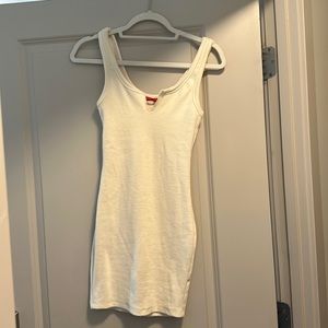 Off white dress perfect for summer days.